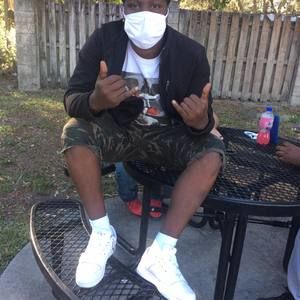 Meet your Posher, Edric